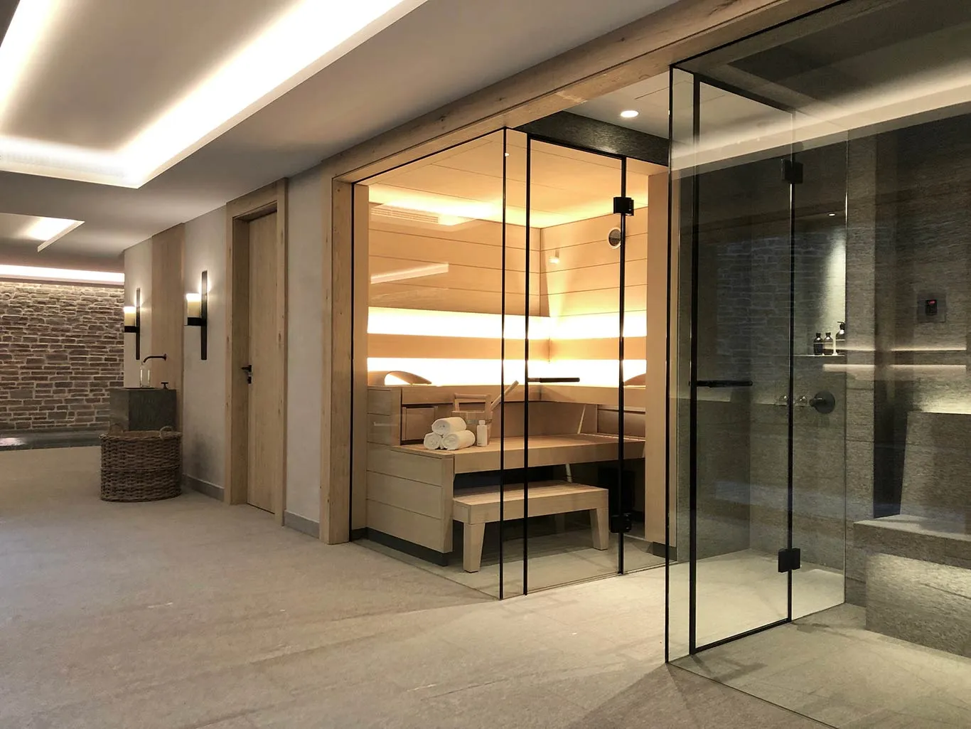 Wellnessbereich mit Sauna im Projekt Seiwaldbichl